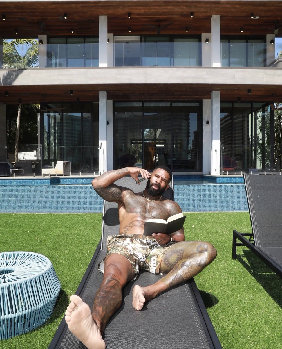 𝔭𝔞𝔭𝔞𝔠𝔦𝔱𝔞. tweet media