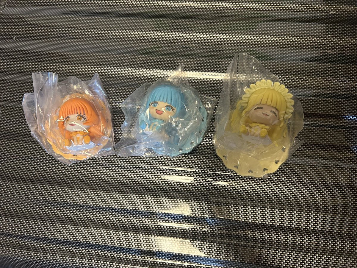 りょーた@取引 tweet media