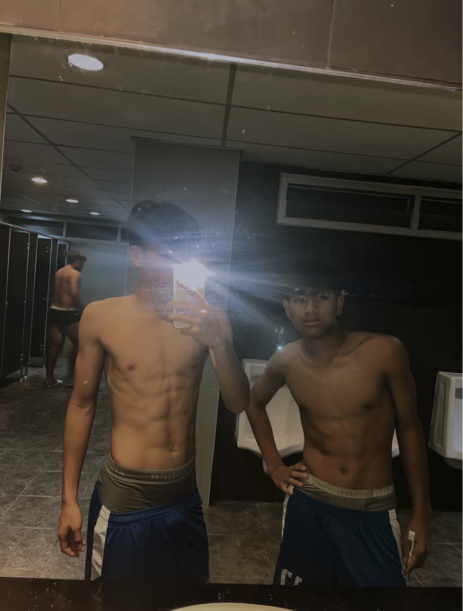 ดิว💦 tweet media