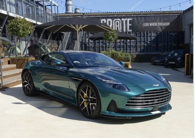 Kostkovaná kosile tweet media