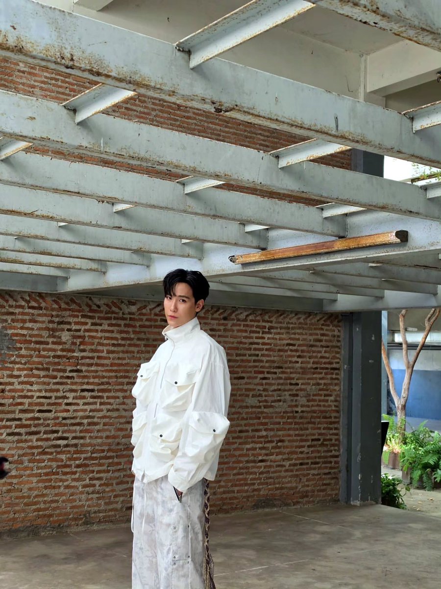 𝐽𝑢𝑛𝑖𝑜𝑟 tweet media