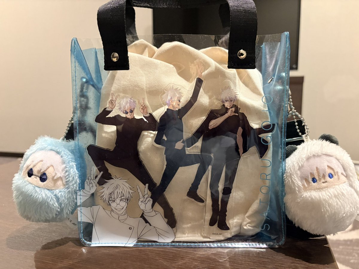 明日これでユニバ行くんだ🌎🌎🌎