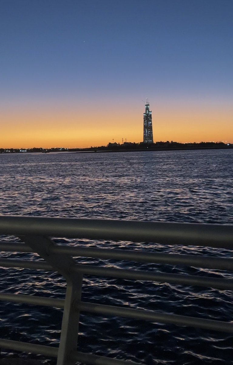 .👩🏻‍💻 tweet media