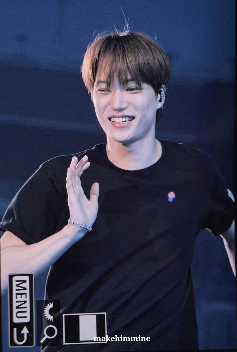 메이크👑 tweet media