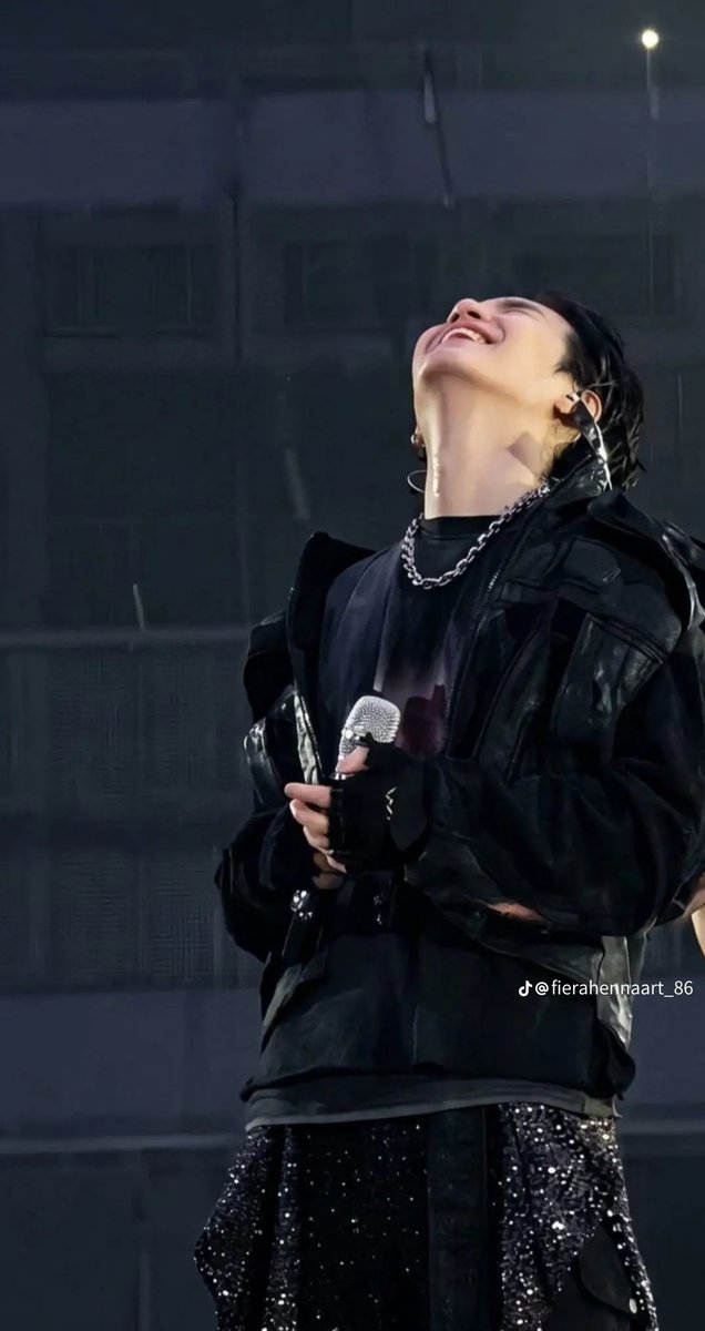 𝑪𝒍𝒐. tweet media