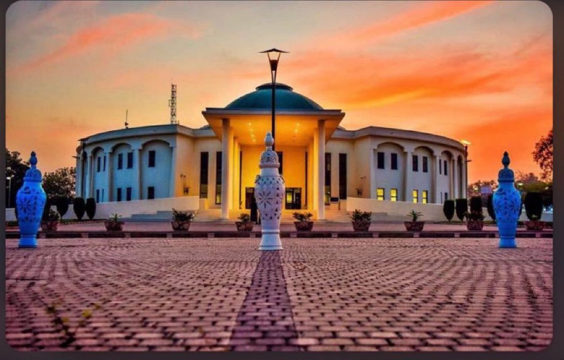 Ashraf 💙 tweet media