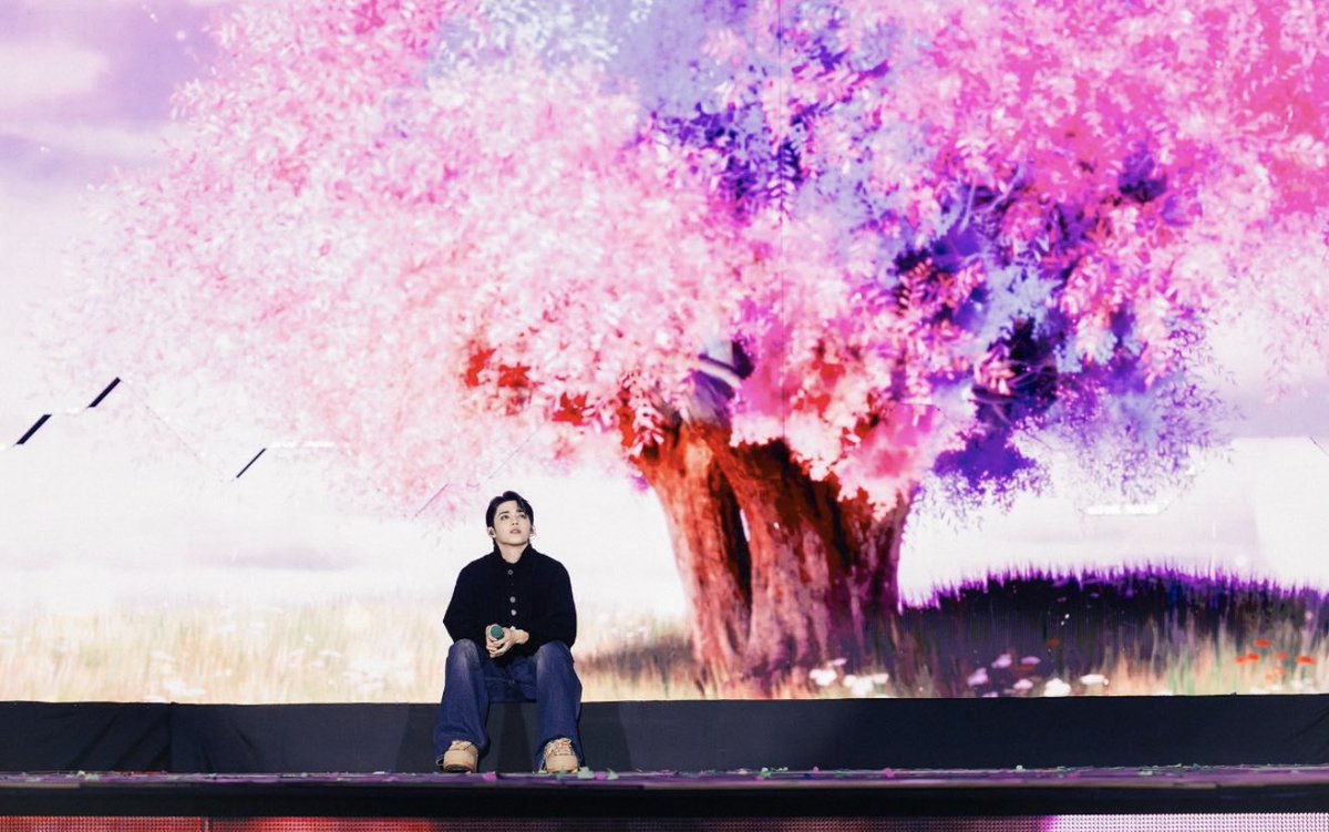 𝑿𝒖 tweet media