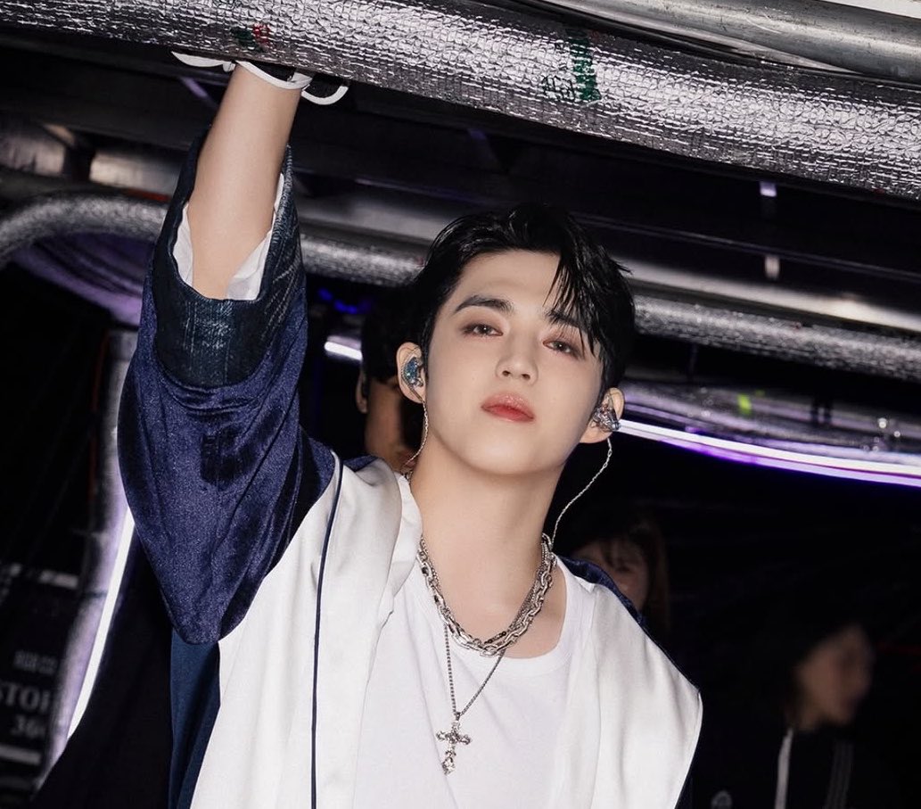 ʀᴏʙɪ 𖦊 リポストOFF推奨 tweet media