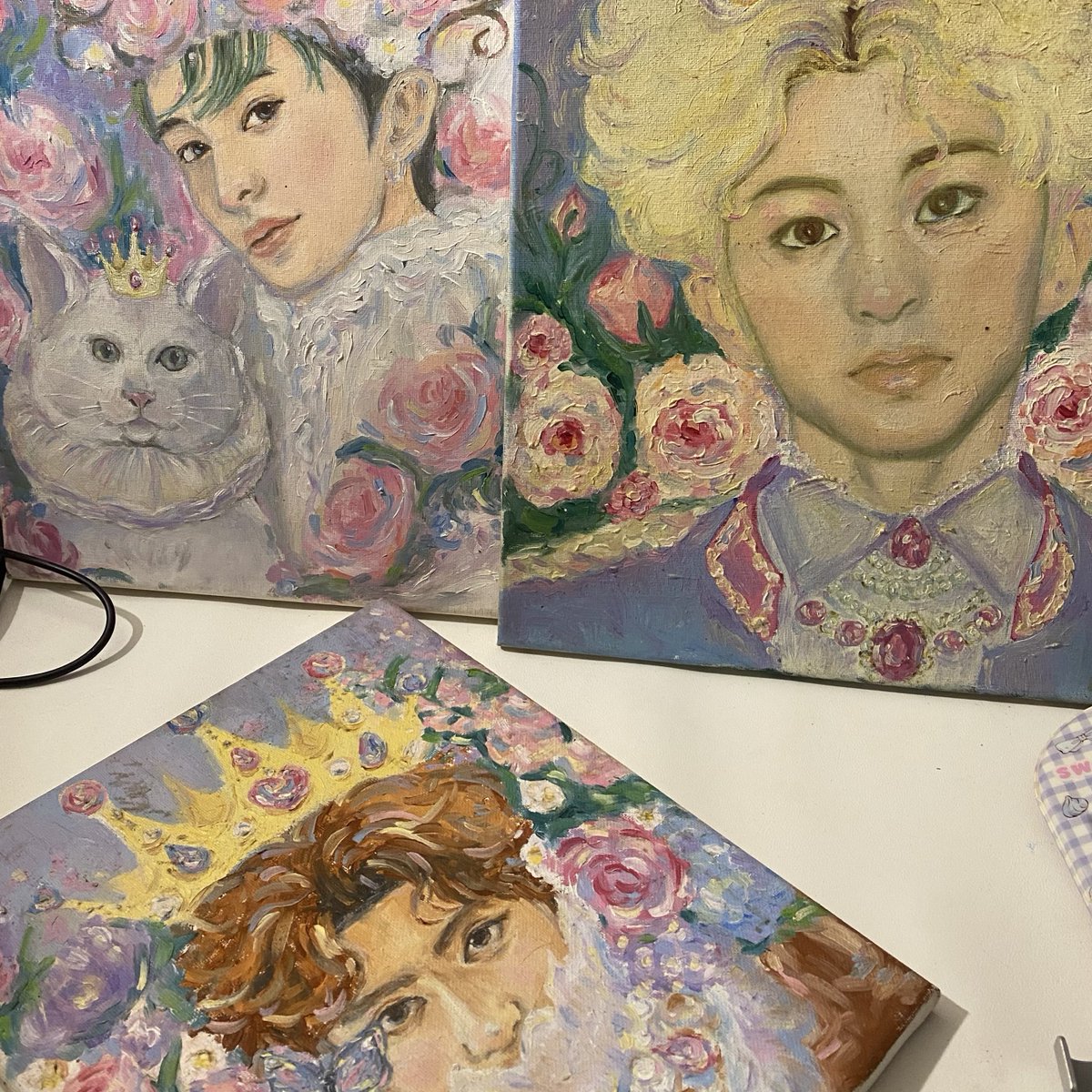 เกือบลืมไปแล้วว่าเคยทำสิ่งนี้ได้ม้าคกับแจฮยอนคือแบบที่ลองเพ้นคนครั้งแรกเลยหลังจากนั้นก็ไม่ได้เพ้นคนอีกเลย….🥹✌🏻