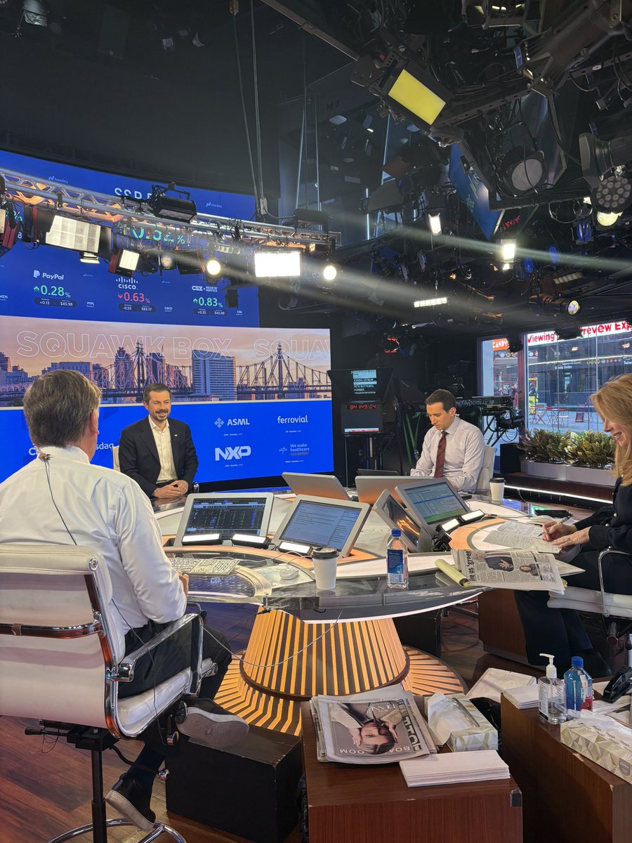 Sean Manning tweet media