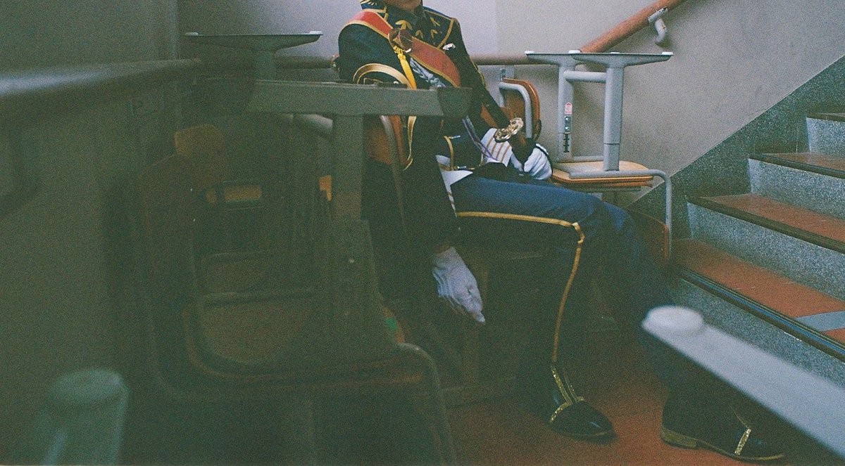 リまいん tweet media