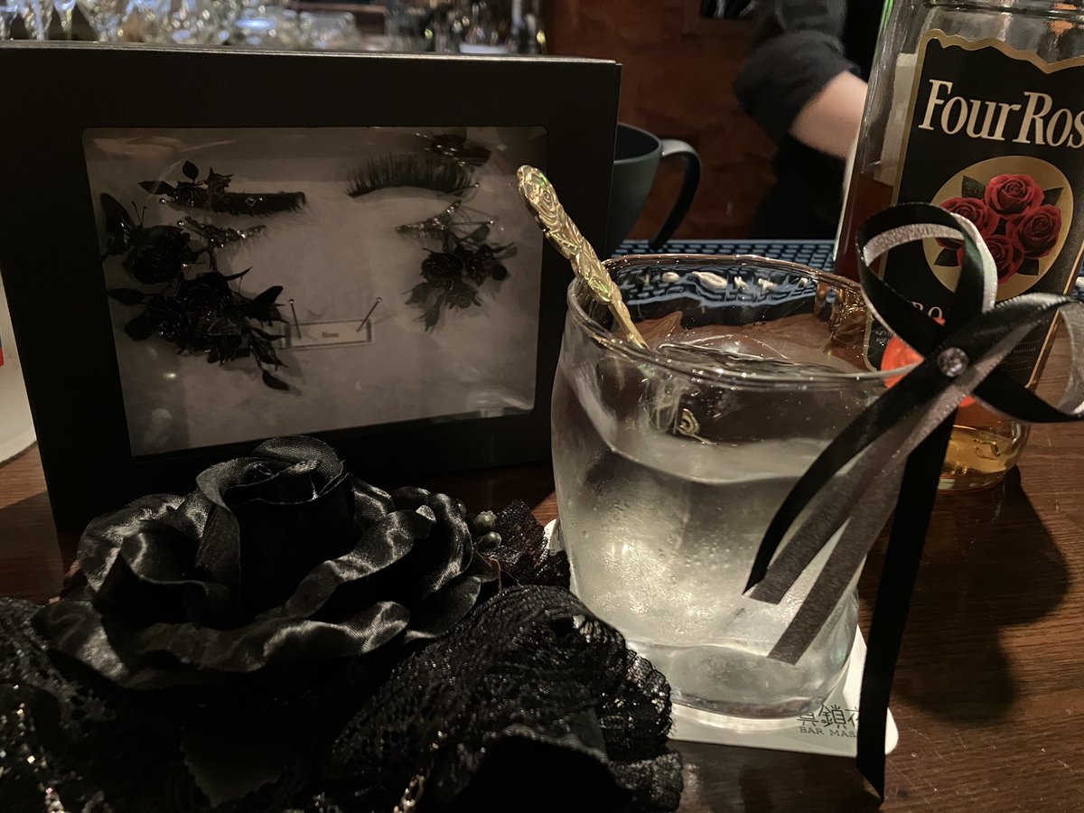 ねじこ tweet media