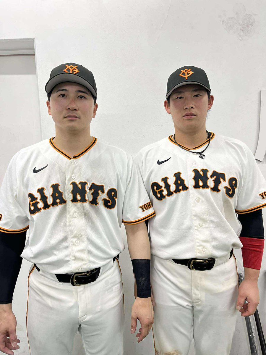 読売ジャイアンツ tweet media