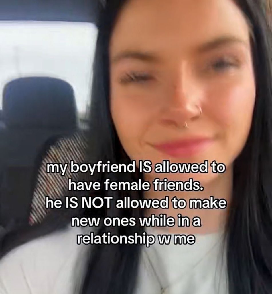 girlsay. tweet media