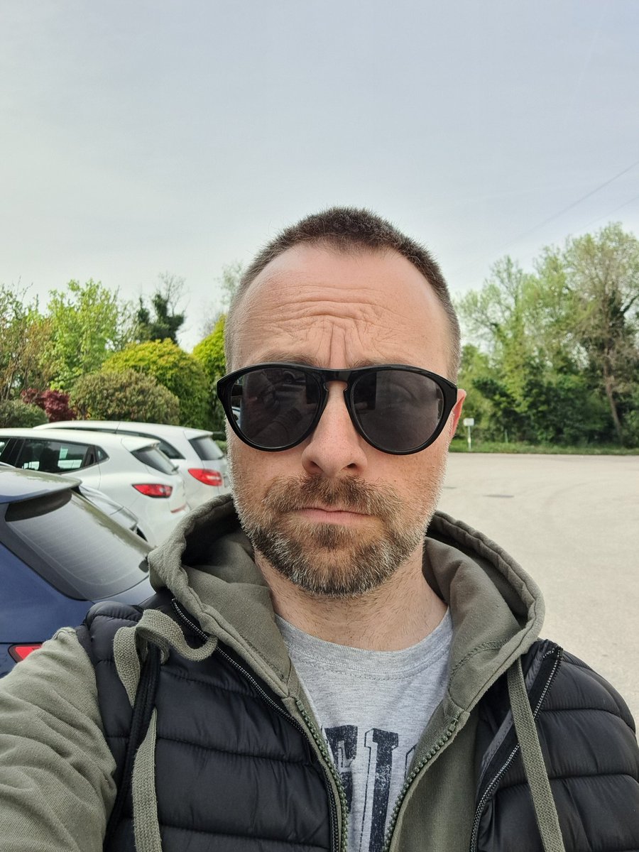 Jo di Prussia tweet media