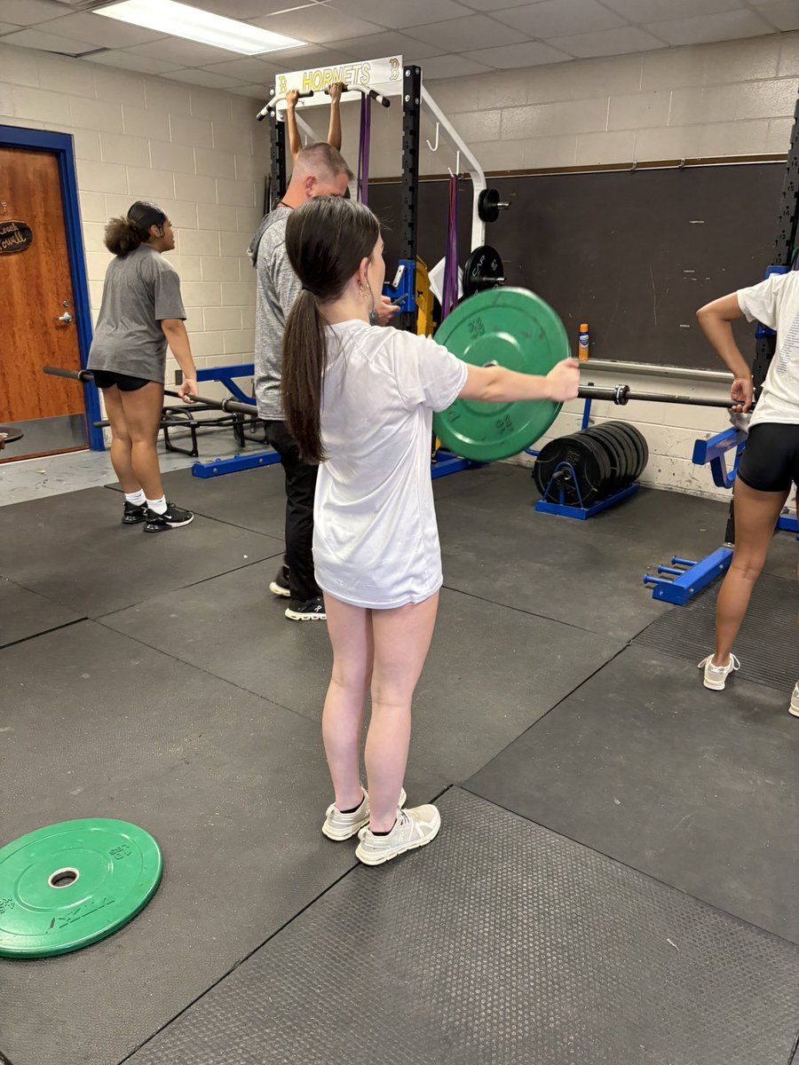 Beauregardvball's tweet photo. Offseason workouts are in full swing! https://t.co/lGTiUXqod8