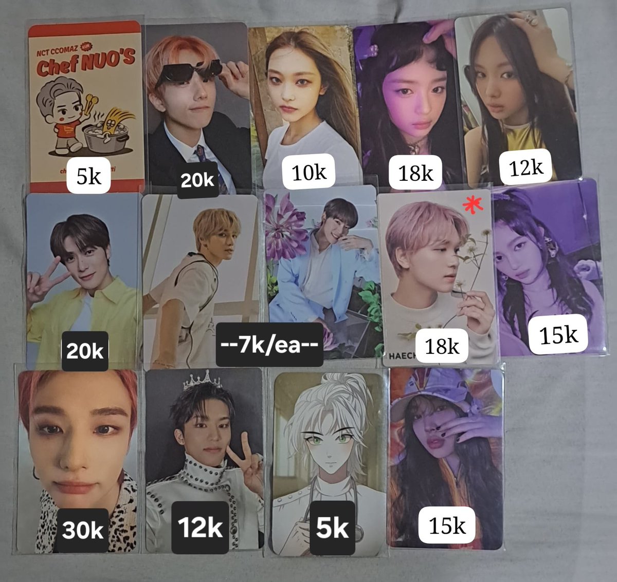 ccllissv's tweet photo. wts wtss
• all album diskon 25k (masi bisa negoo) 
• murce murceee
• pc svt ada all mem (liat di reply yaa) 🩷🩷
• ada keychain, trinkets

#wts #seventeen #keychain #trinkets #album #photocard #nct #treasure #newjeans https://t.co/2TuZpB8TEA