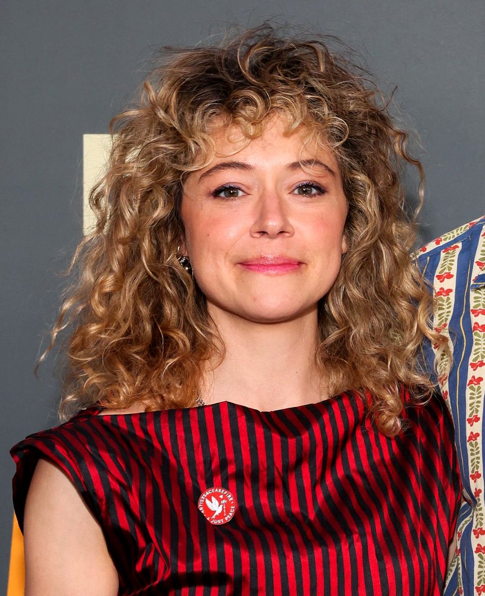 Daily Tatiana Maslany tweet media