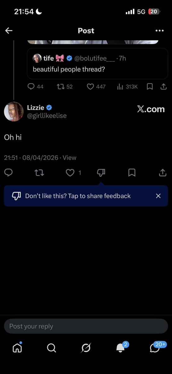 Lizzie tweet media