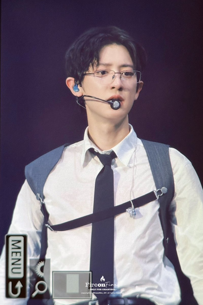 260410 EXhOrizon
#CHANYEOL #찬열  #EXhOrizon_in_Seoul