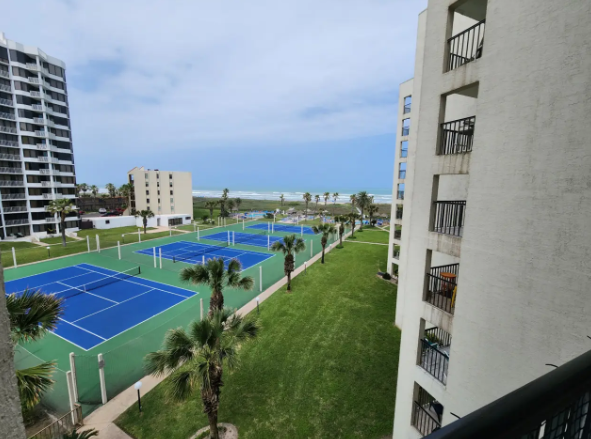 SaidaTowers's tweet image. Kids play, parents chill—everyone wins 😎👶 Book your Saida Towers Southpadre condo today for easy beach living and good vibes 🌊🏝️ 

🌐saidatowerssouthpadre.com
☎️877.633.2386

#SaidaTowersSouthpadre #FamilyStay #BookToday