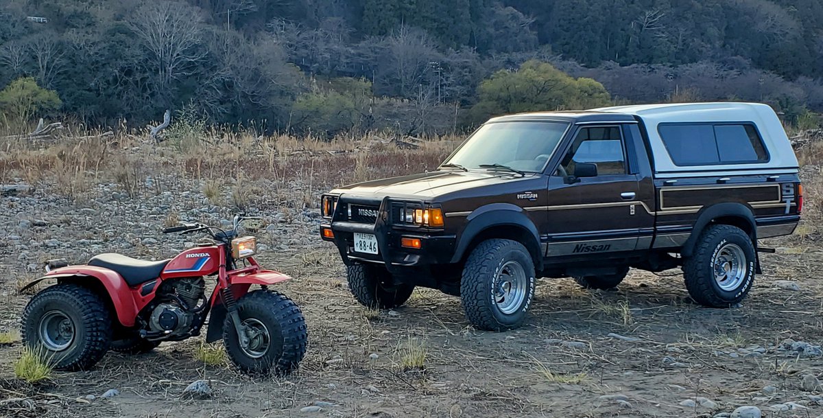 Norris4x4's tweet photo. #あなたが愛車を選んだ理由を三つ教えて
・見た目、特に色使い
・MT
・一目惚れ https://t.co/BA8h2MbSy6