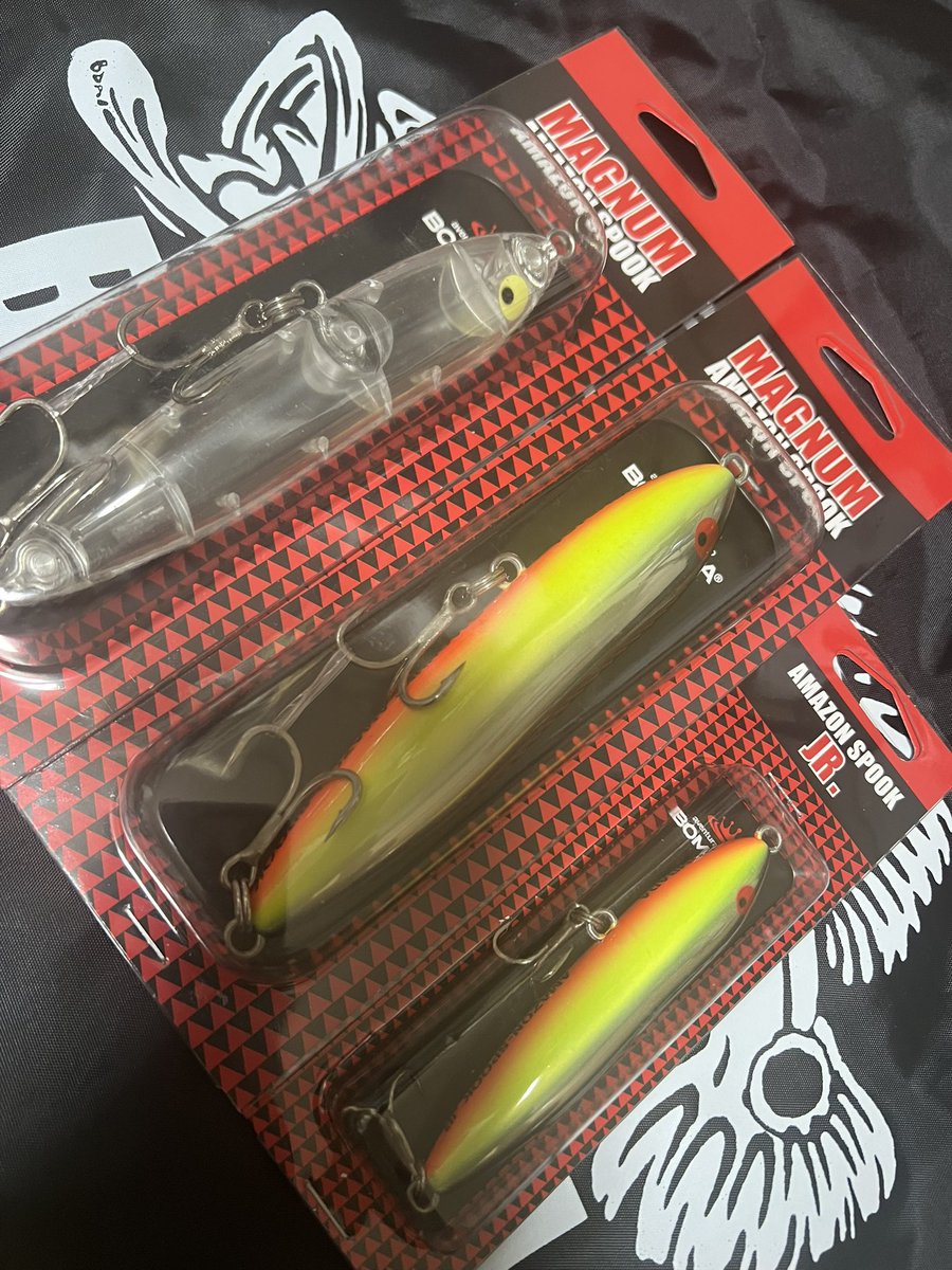 やっとマグナムとJr.‼️

釣具屋さんから連絡があり行ってました〜♪♪
あれを狙いに行かねば‼️
早く投げたいな〜

#マグナムアマゾンスプーク
#アマゾンスプークJr
#アマゾンクローム
#ボンバダ
#bombada