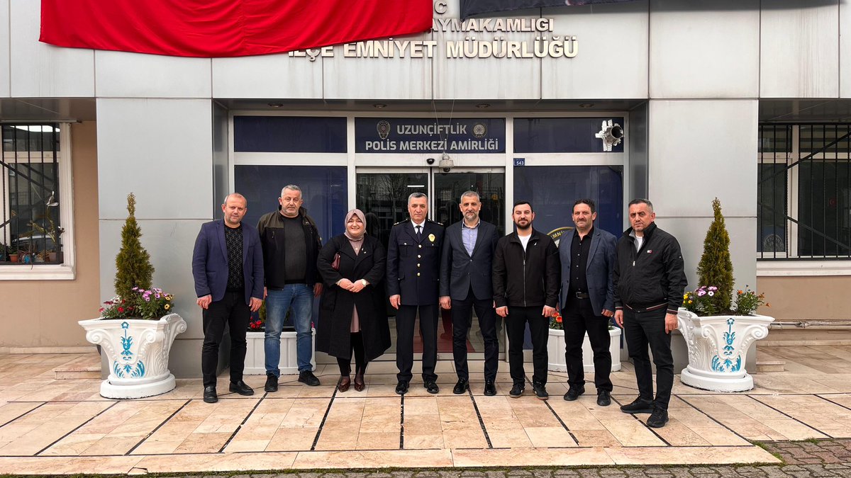 Kadın Kolları Başkanımız Şeyma Tabak ,Gençlik Kolları Başkanımız Sabahattin Yetimaslan  ve teşkilatımız ile birlikte Polis Teşkilatı Haftası kapsamında Kartepe İlçe Emniyet Müdürü Turgut Yazar’ı ziyaret ettik.

Milletimizin huzur ve güvenliği için fedakârca görev yapan tüm