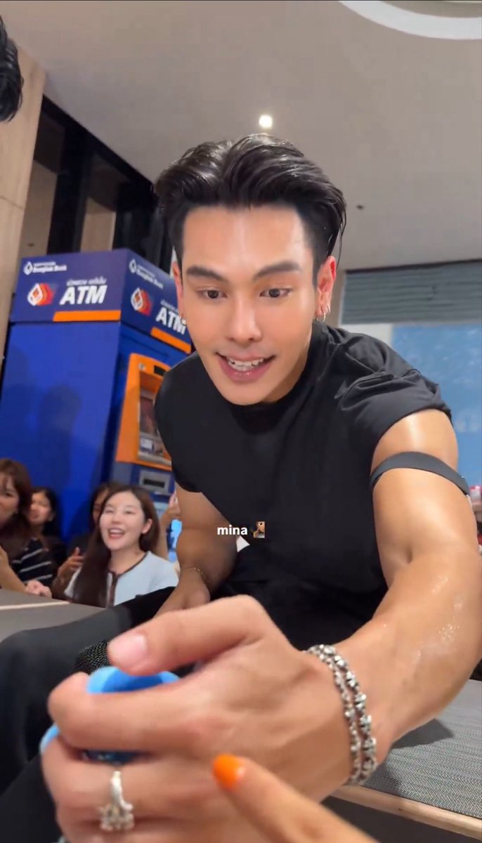 ชป 🎀 tweet media