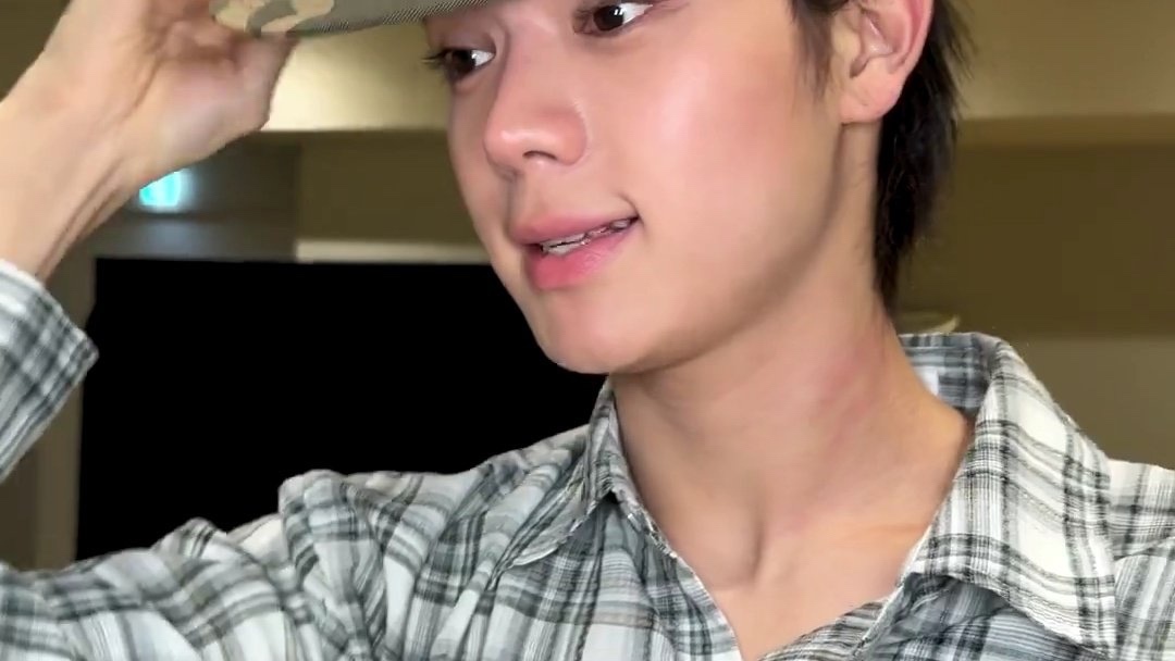 Woodsy Corner. tweet media