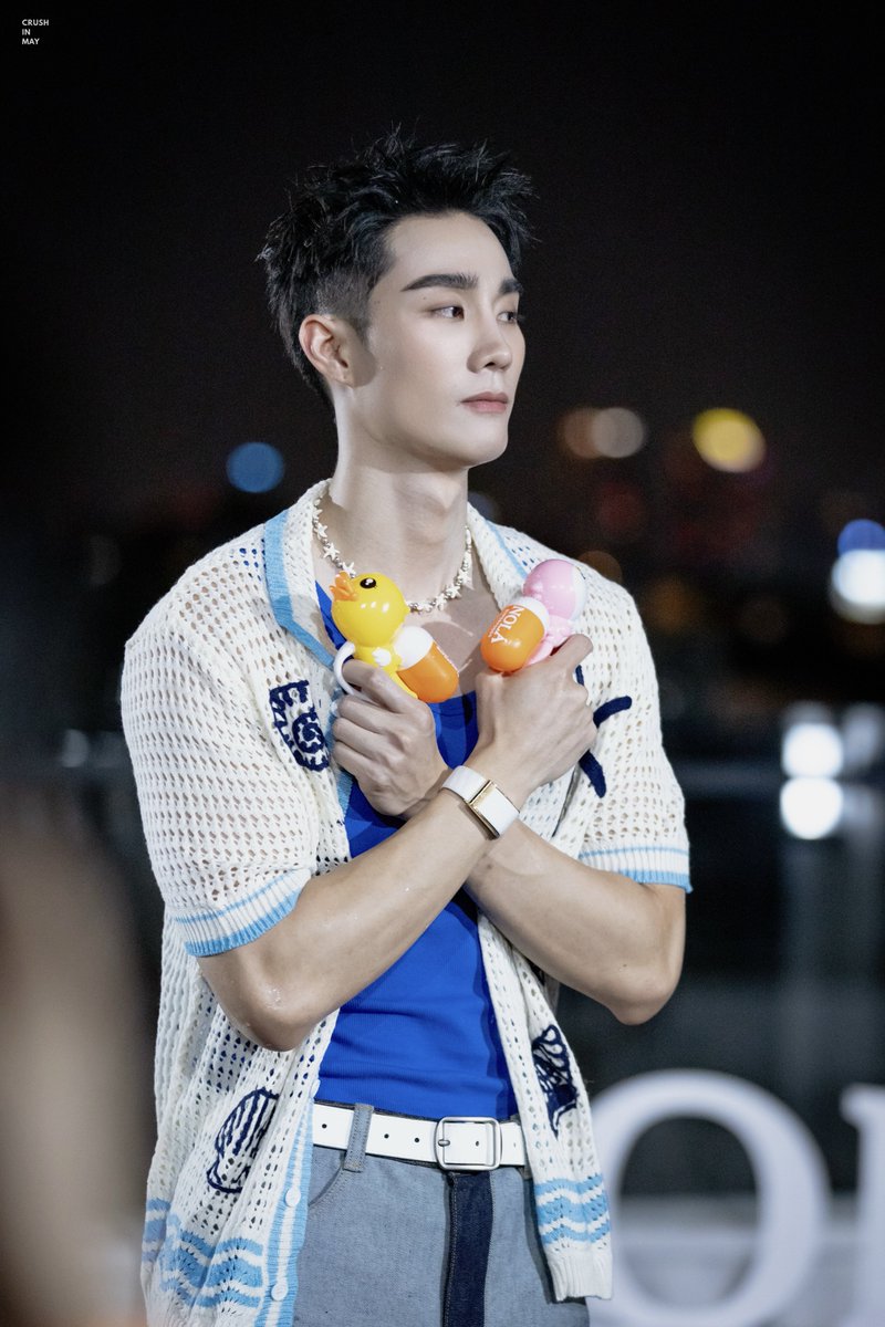 Crushinmay's tweet image. บุคคลที่ Ready for Songkran แบบสุดๆ 😌

FORCE WITH NOLA
#NOLAxFORCE