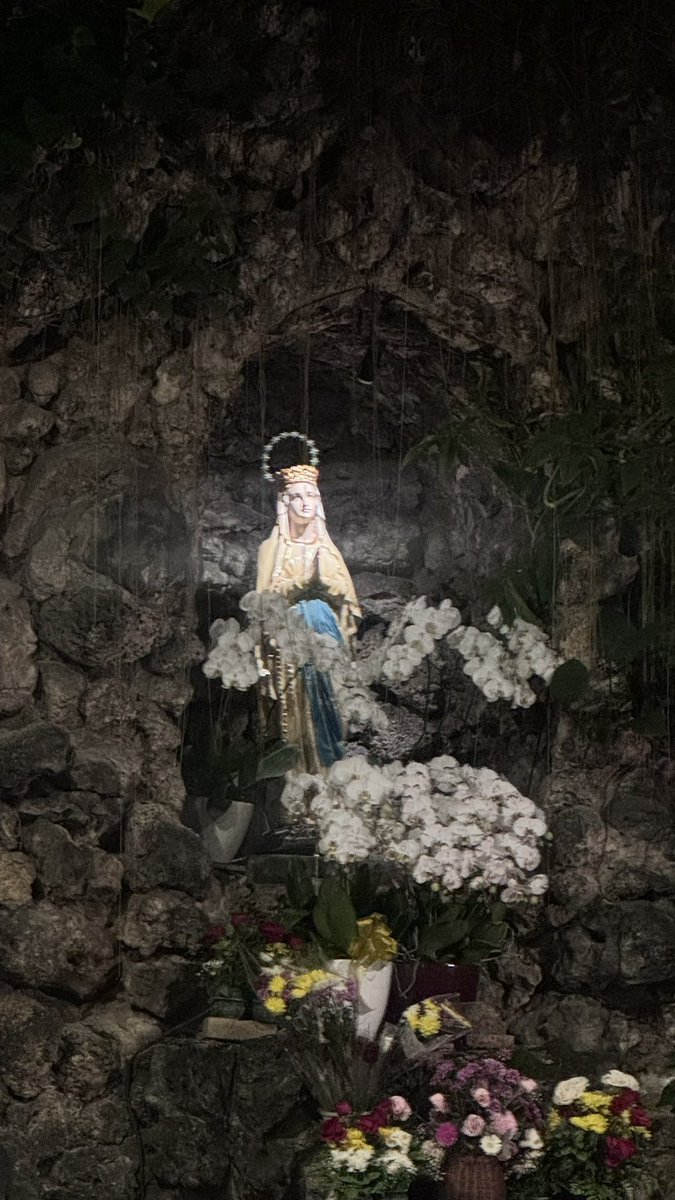 OCBC - Orang Cina Banyak Cakap tweet media