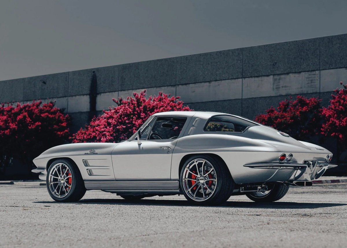 Retromania4ever's tweet image. 🇺🇸🦅 1963 #Corvette Split-Window