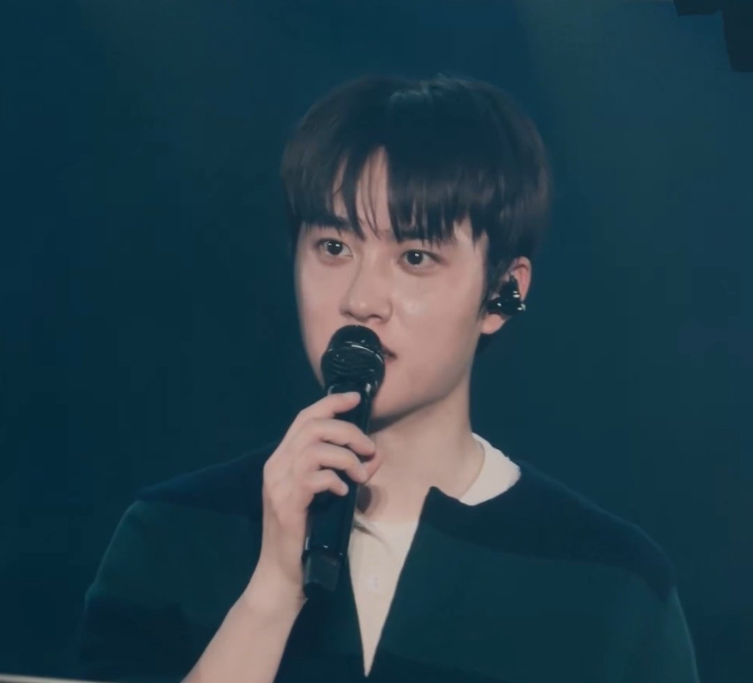 260410 오늘 도경수 얼굴
미쳤다