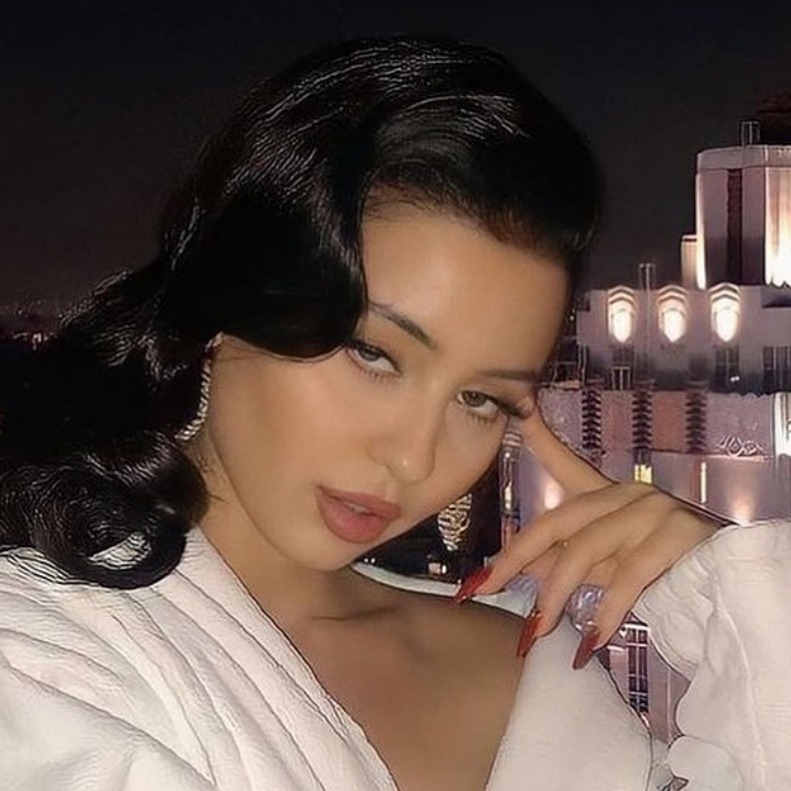 pop vibes tweet media