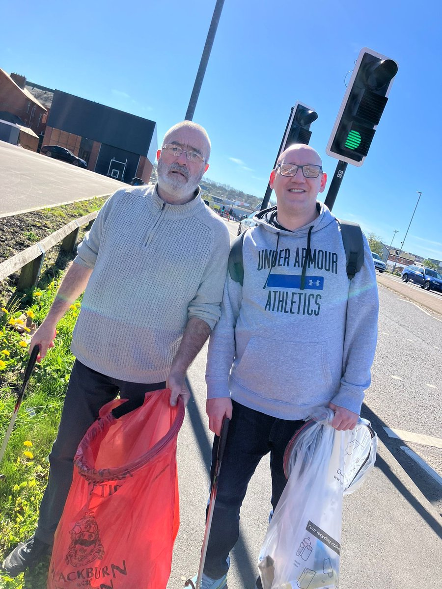 RRR_LUF's tweet image. Community Clean-Up 🌞💪

We had absolutely beautiful weather for the clean-up! A fantastic team effort from everyone involved, with a great haul collected along the way.

#RedRoseRecovery #CommunityCleanup #TeamEffort #MakingADifference