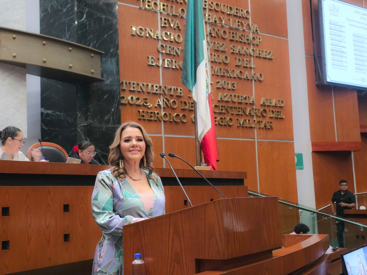 Erika Lührs tweet media