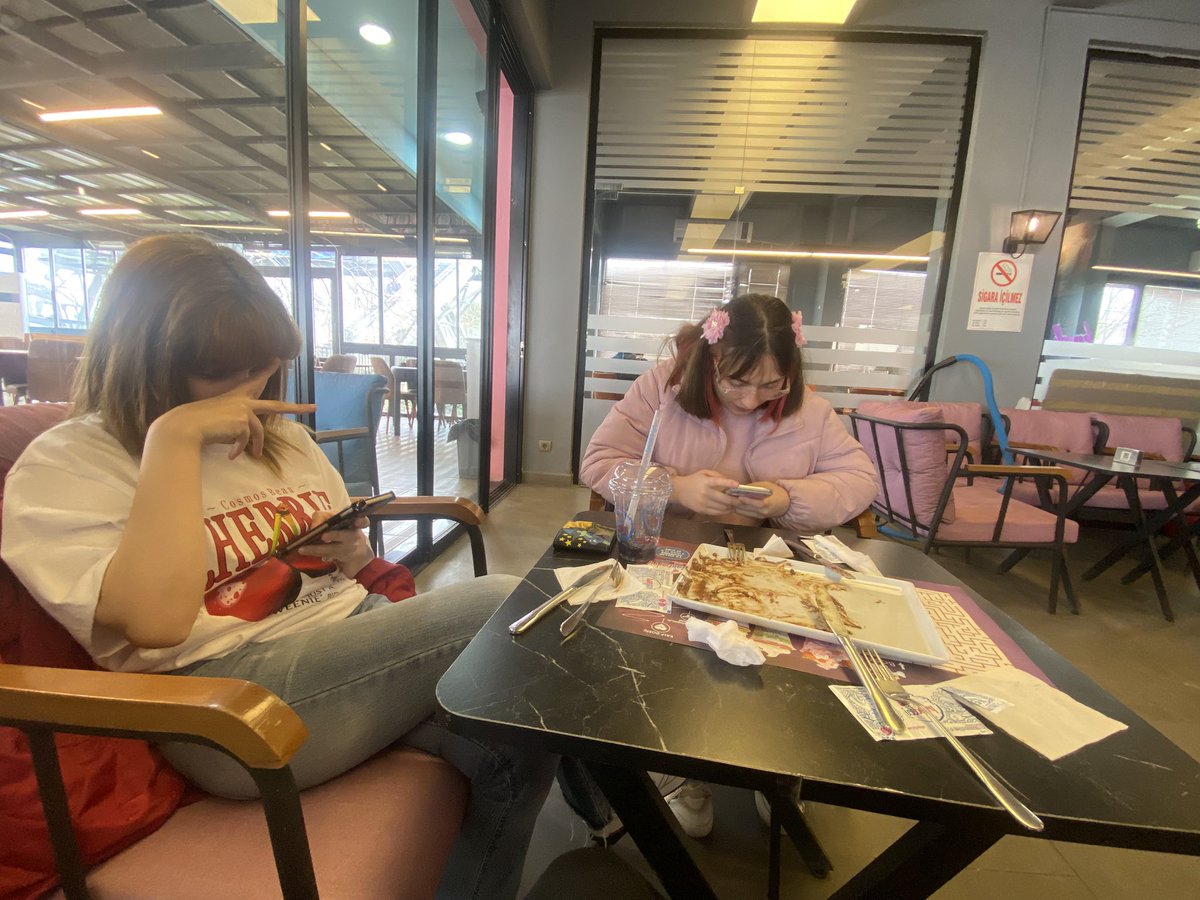 tag datei(kolpa) yaptık salak jayla yızunden kasada kalıyorduk cok riskli oldu 

ENGENES aren’t asking, we’re demanding. Respect ENHYPEN as seven and ensure their individuality is respected or face boycott and permanent loss of trust.

#ENHYPEN_Is_Forever_sevEN