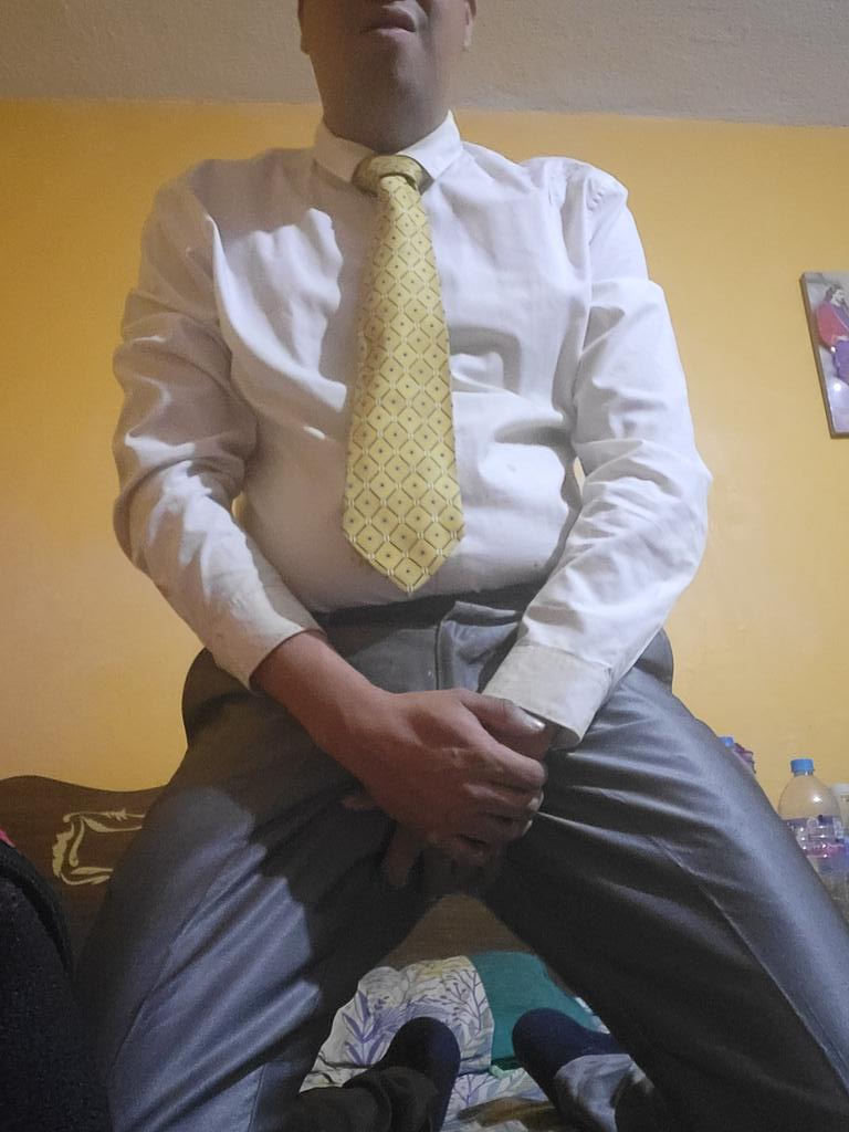 SuitBoy tweet media