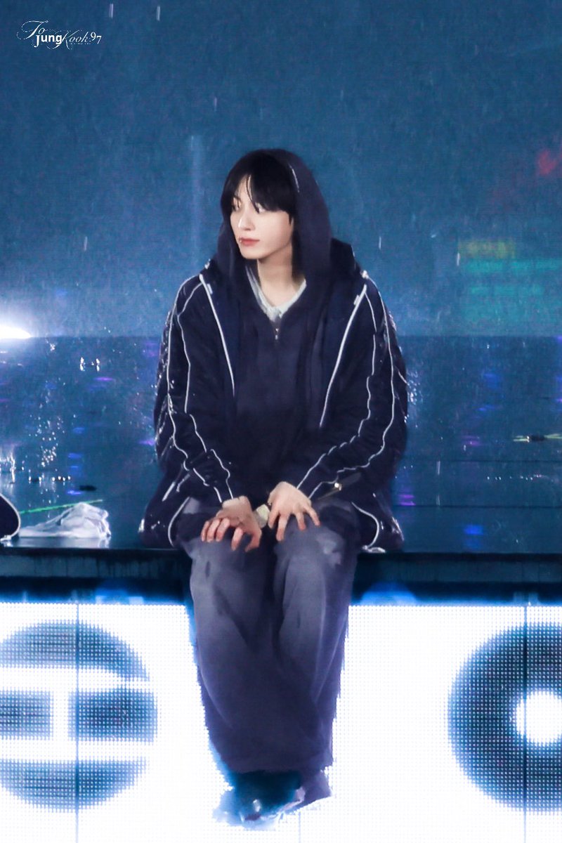 To_jungkook.97 tweet media