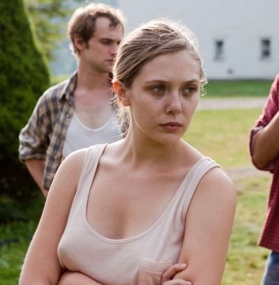 WitchFan16's tweet photo. Elizabeth Olsen in ‘Martha marcy may marlene’ https://t.co/5AChzjHFkb