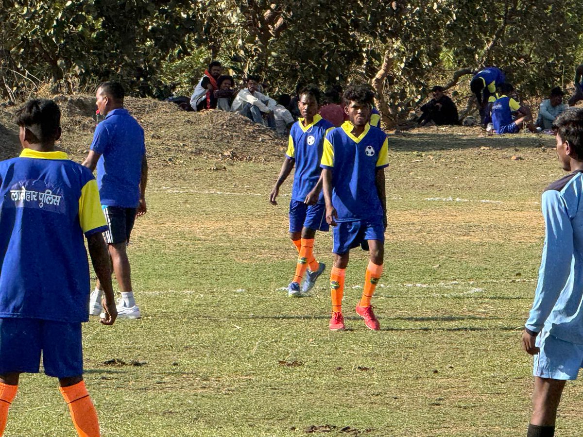 Latehar Police tweet media