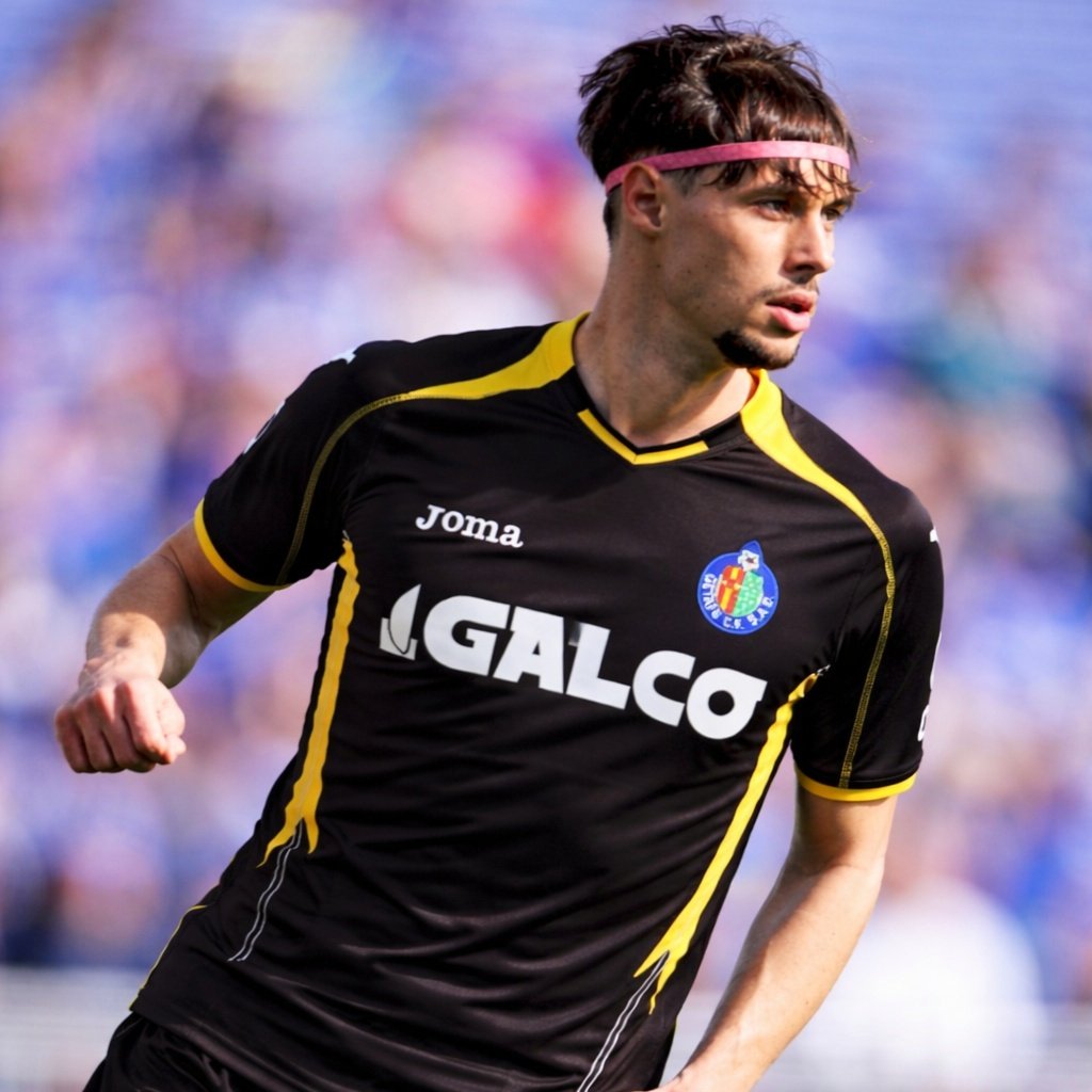 Usuario Arroba tweet media