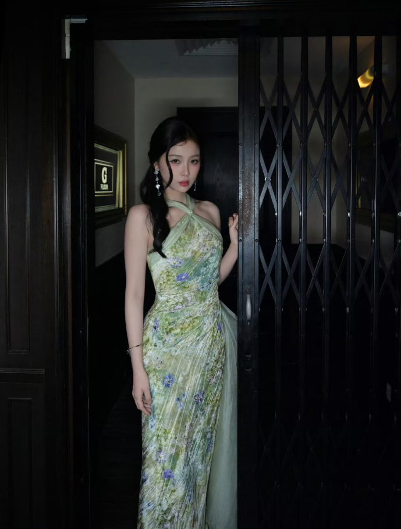 Lusi,赵露思. tweet media