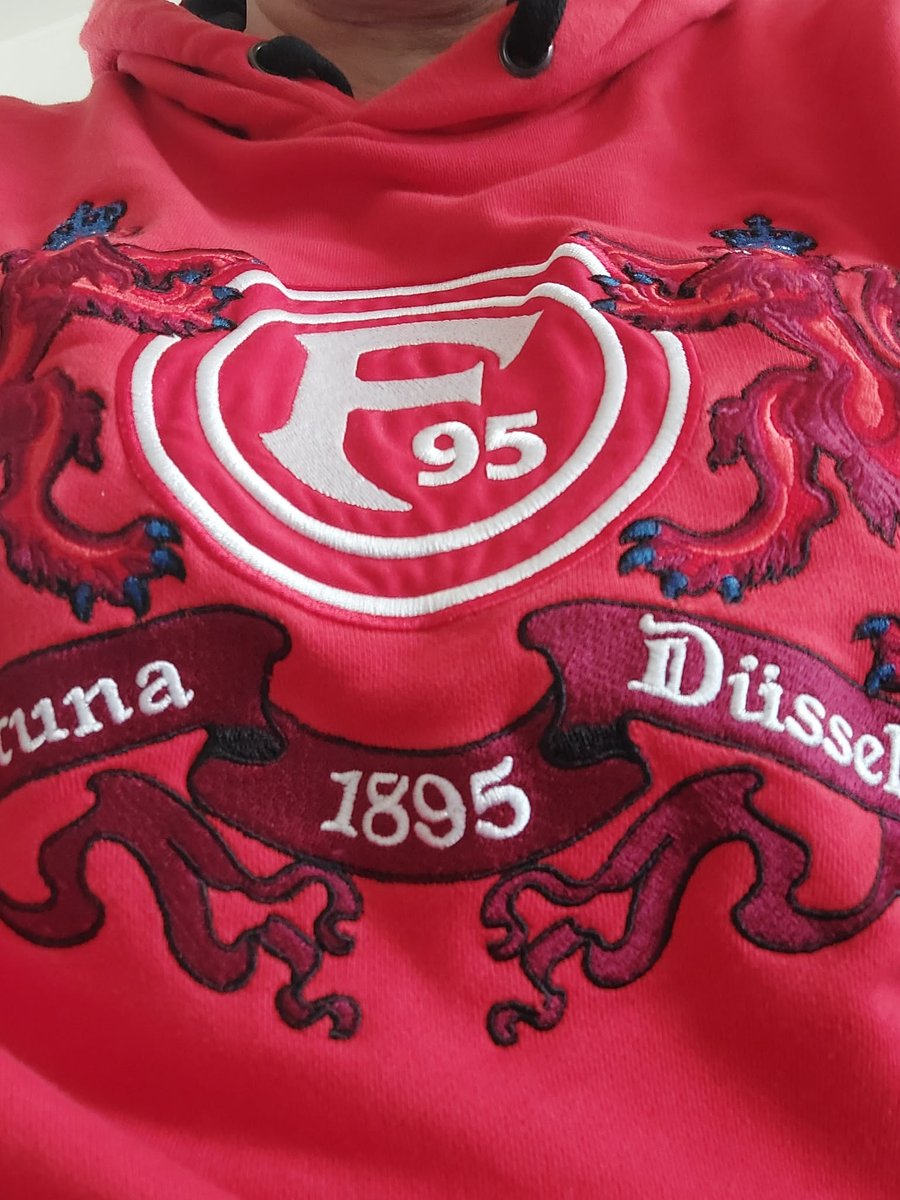 Susanne van Leeuwen tweet media