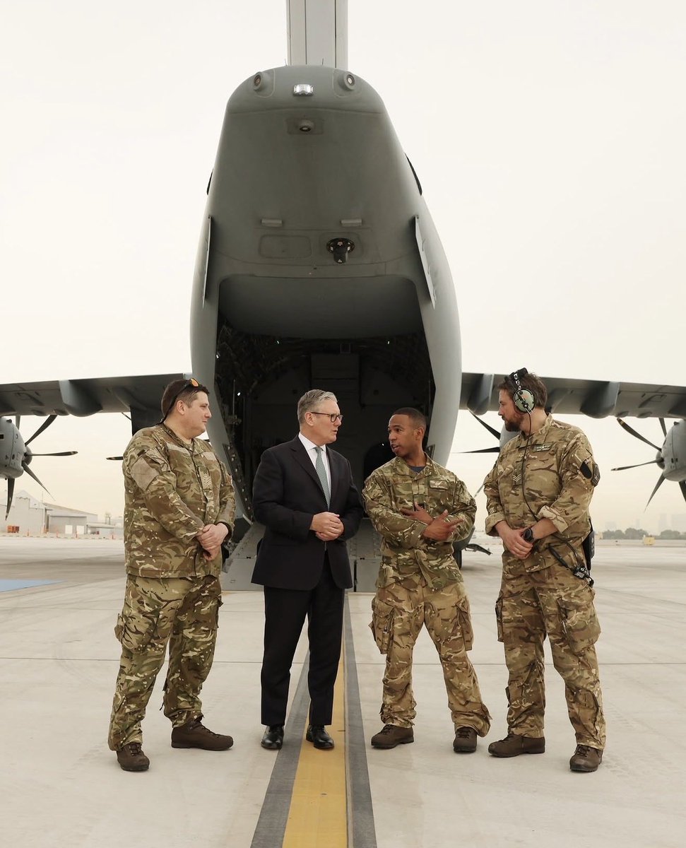 ukinuae's tweet image. Images from yesterday’s visit of UK PM @Keir_Starmer to the UAE
Received in Abu Dhabi by HH Sheikh @MohamedBinZayed &amp;amp; welcomed on arrival by senior UAE&amp;amp;UK representatives.
Reaffirming the strength of the UK–UAE partnership &amp;amp; our shared commitment to regional stability &amp;amp; security.