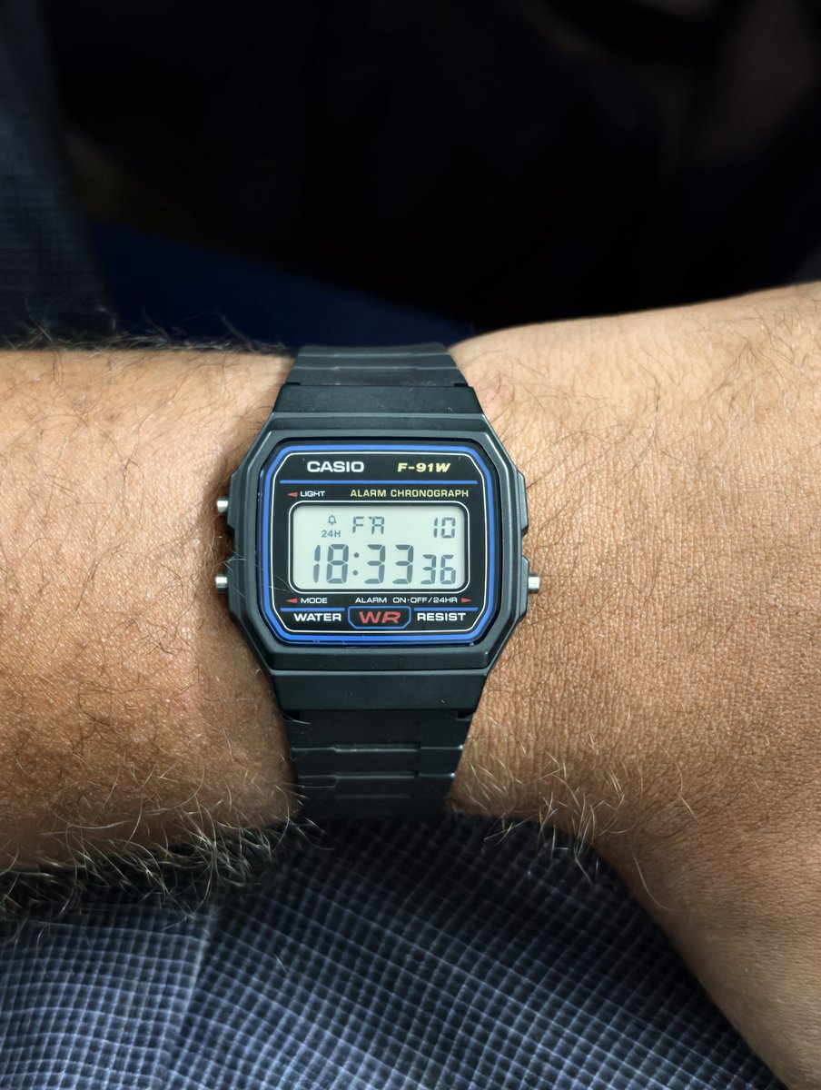 DESLOCHO tweet media