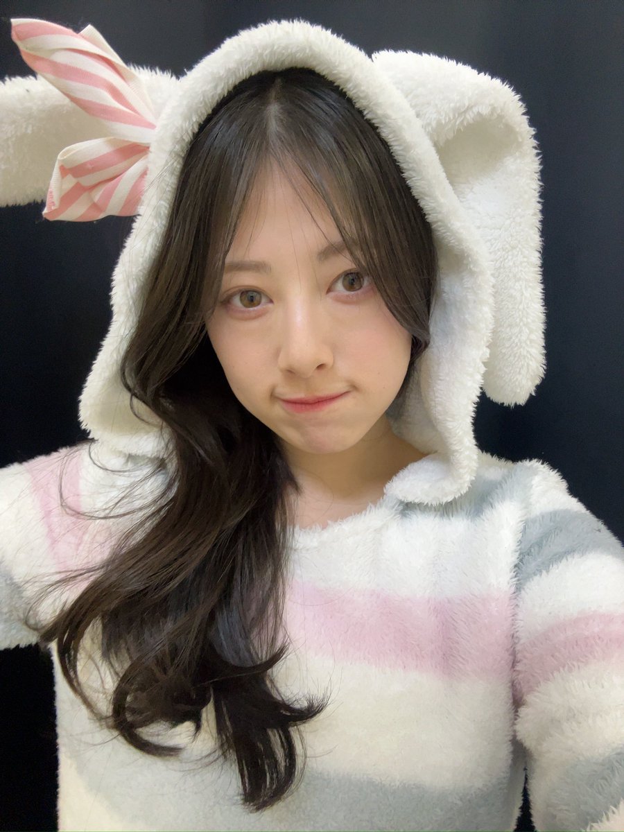 今週もお疲れさま🌙

多分まだ上げてなかった自撮り！！