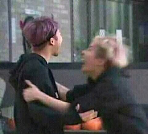 𝐌𝐀𝐑𝐈⁷ ★ (🪭) tweet media