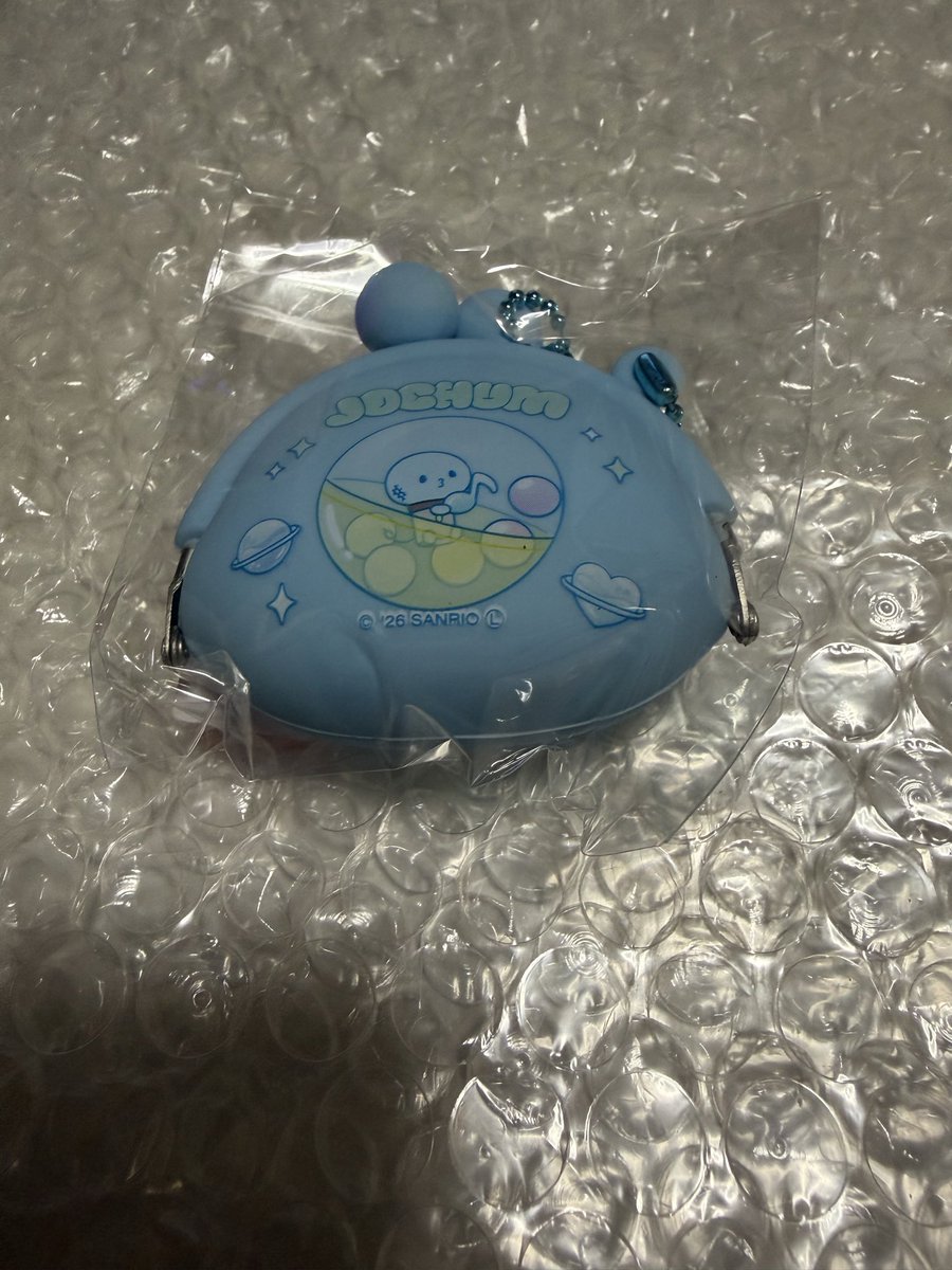eebr1nh's tweet photo. 譲: ミニがま口キーホルダー　マイクン

求: ミニがま口キーホルダー　RURU ルル

4/23京セラドーム手渡し希望　郵送、都内手渡しも可能
#JO1交換 https://t.co/LyTI8CMwUB